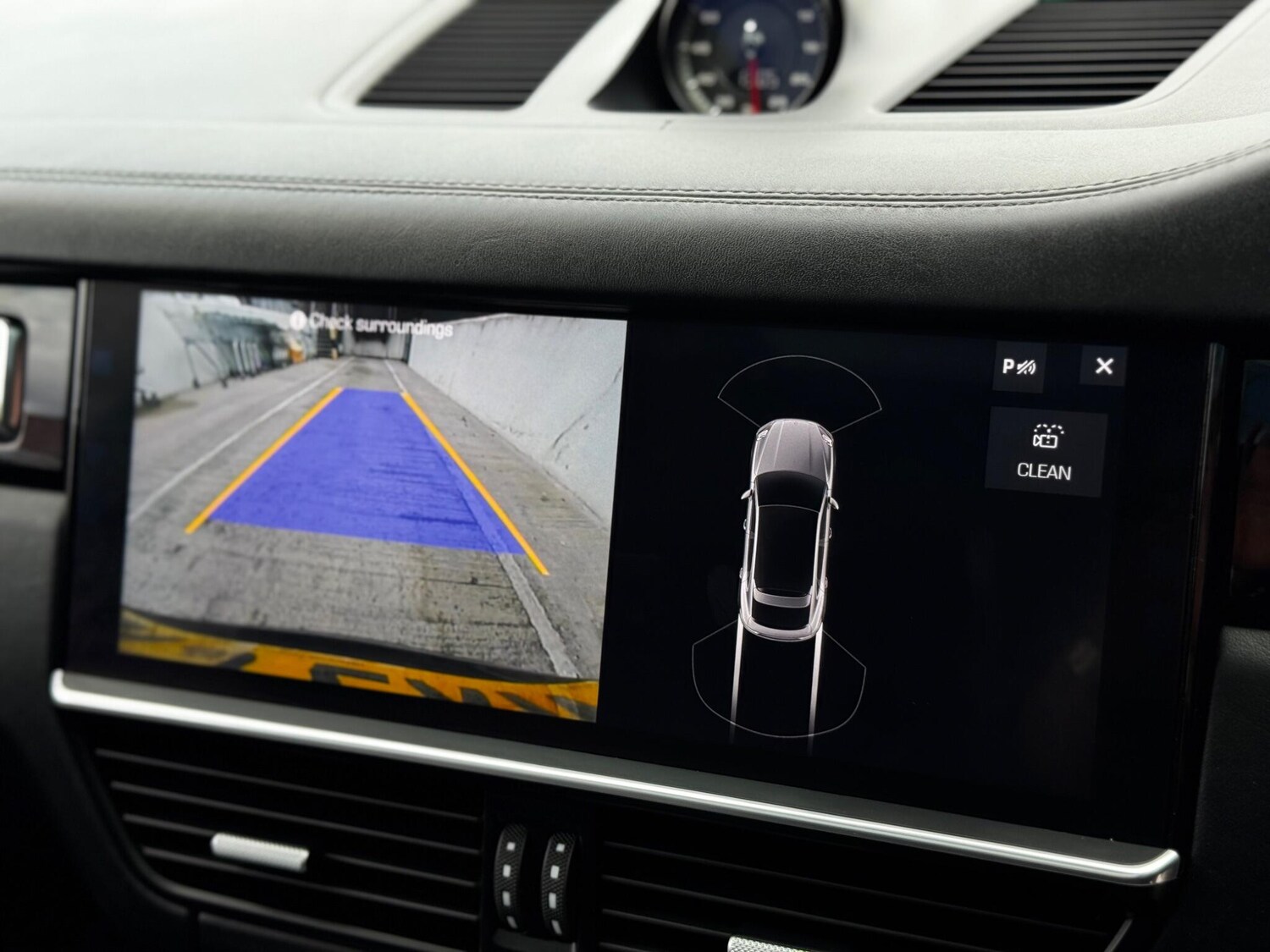 Used Porsche Cayenne for sale - 77330608: Photo 55