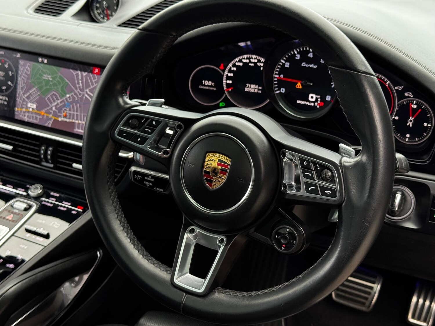 Used Porsche Cayenne for sale - 77330608: Photo 60