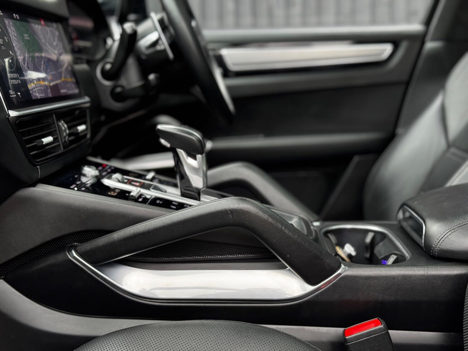 Used Porsche Cayenne for sale - 77330608: Photo 64