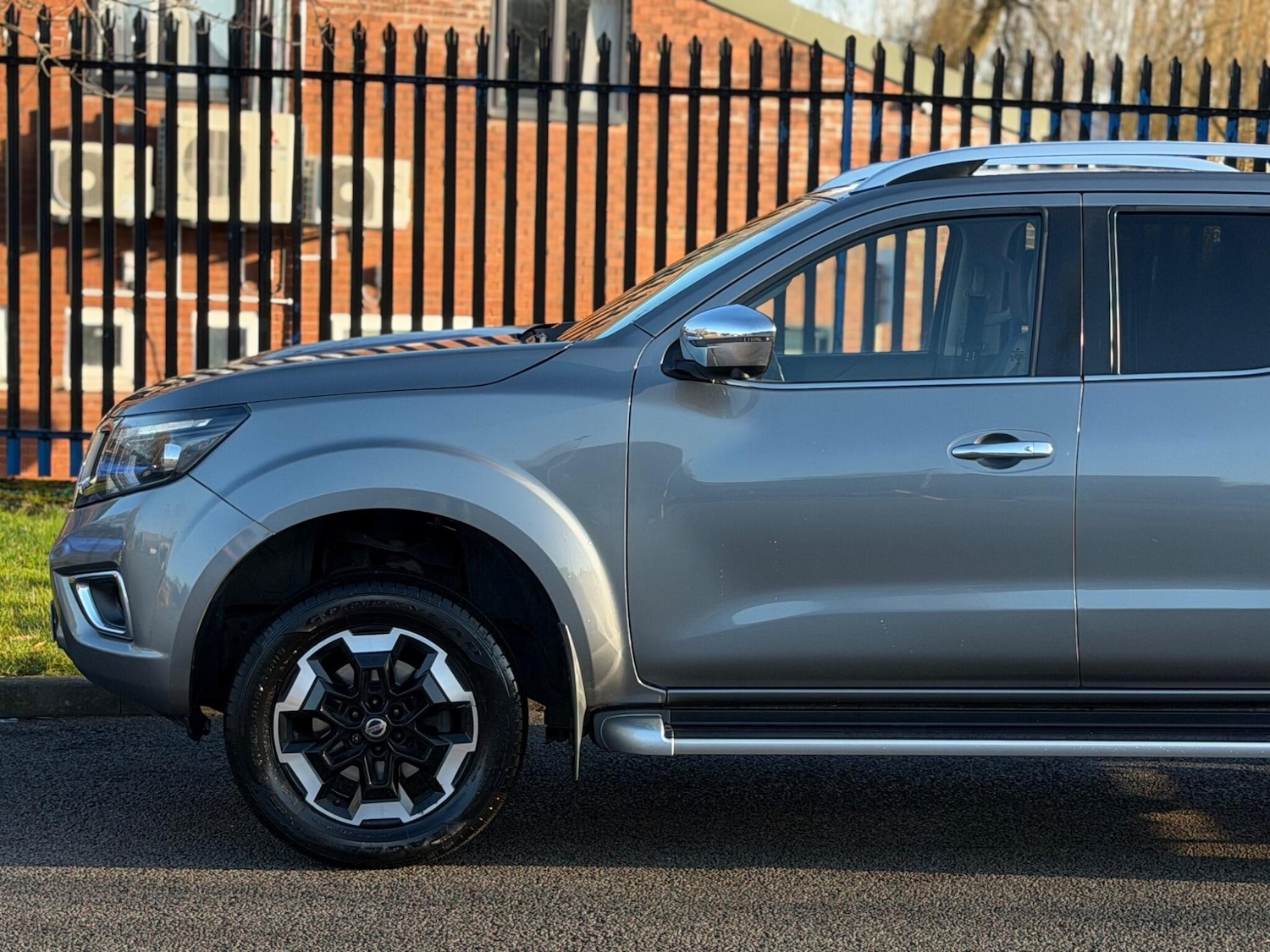 Used Nissan Navara 2020 for sale - 76912944: Photo 11