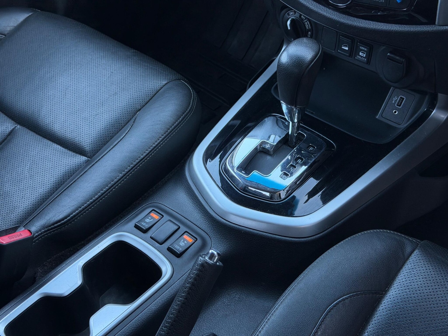 Used Nissan Navara 2020 for sale - 76912944: Photo 24