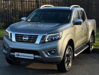 Used Nissan Navara 2020 for sale - 76912944: Photo