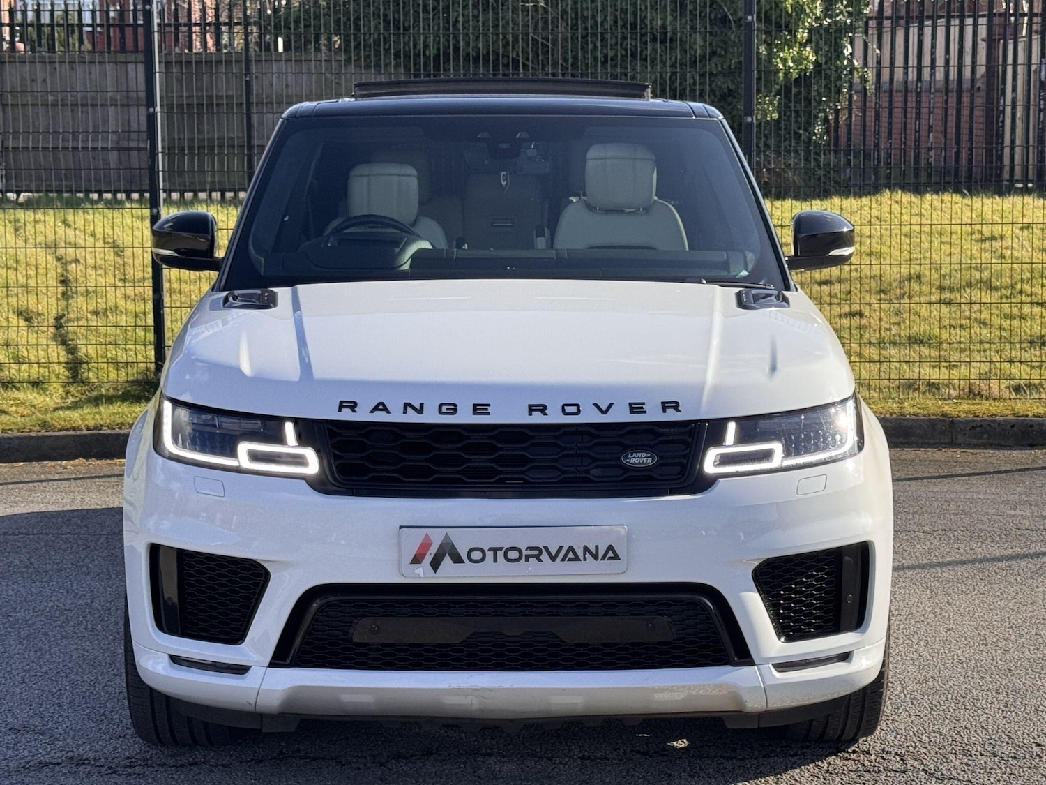 Used Land Rover Range Rover Sport 2019 for sale - 77479444: Photo 2