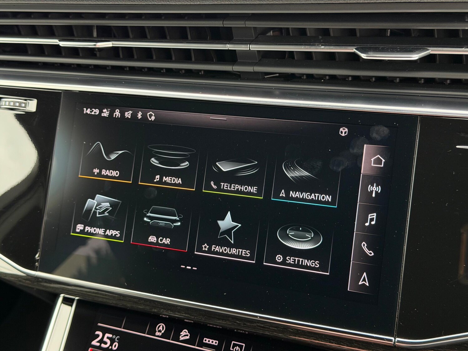 Used Audi Q7 2024 for sale - 78048004: Photo 46