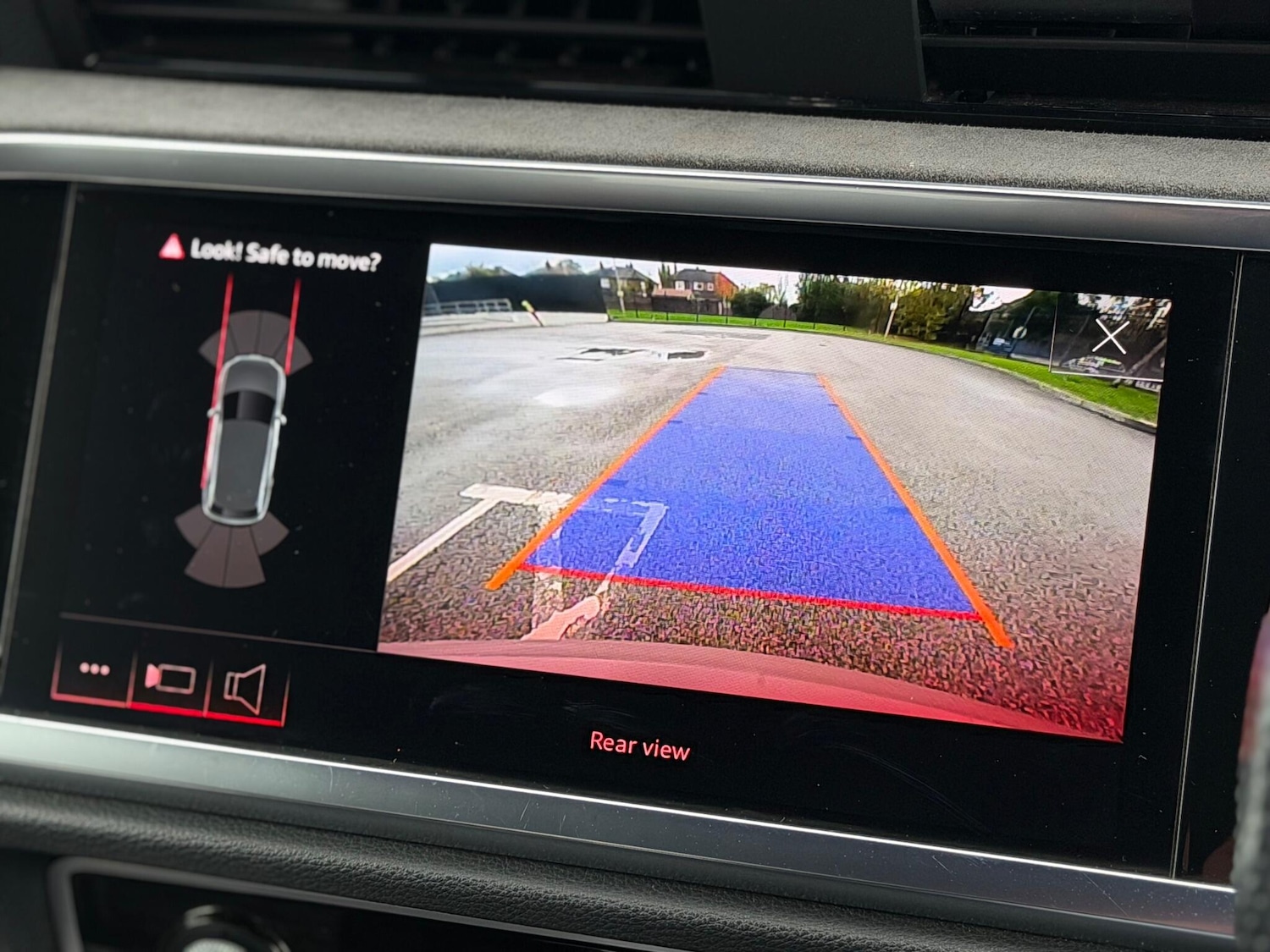 Used Audi RS Q3 2022 for sale - 76990245: Photo 46