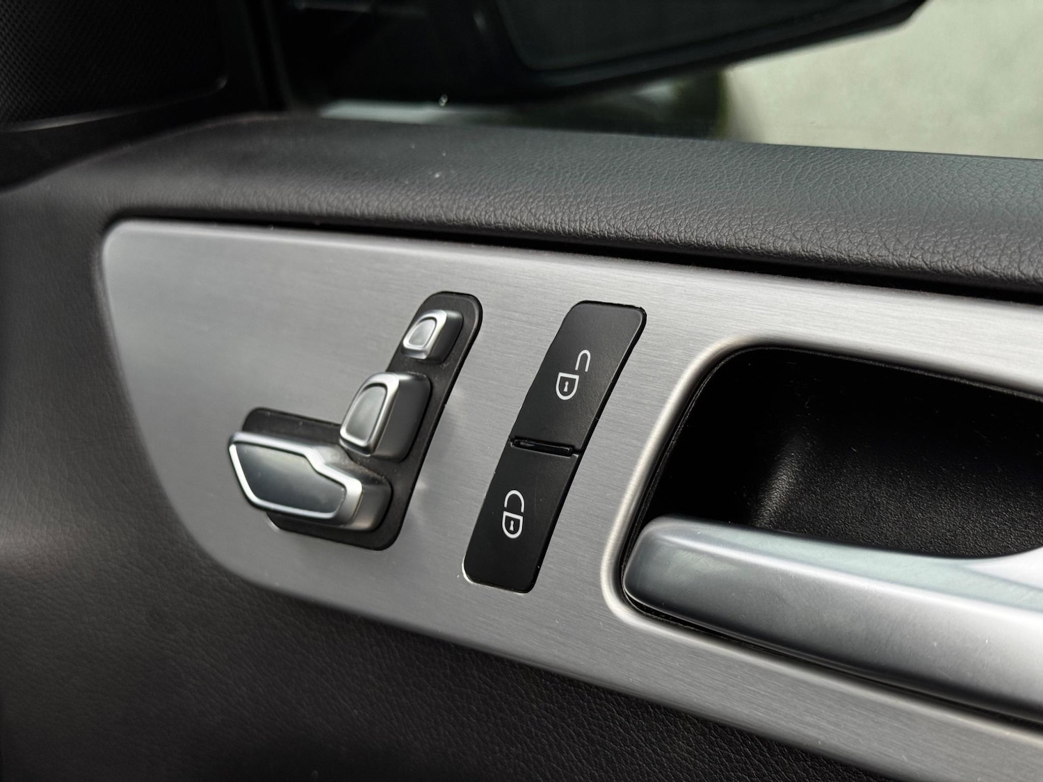 Used Mercedes-Benz GLE 2016 for sale - 76995840: Photo 21