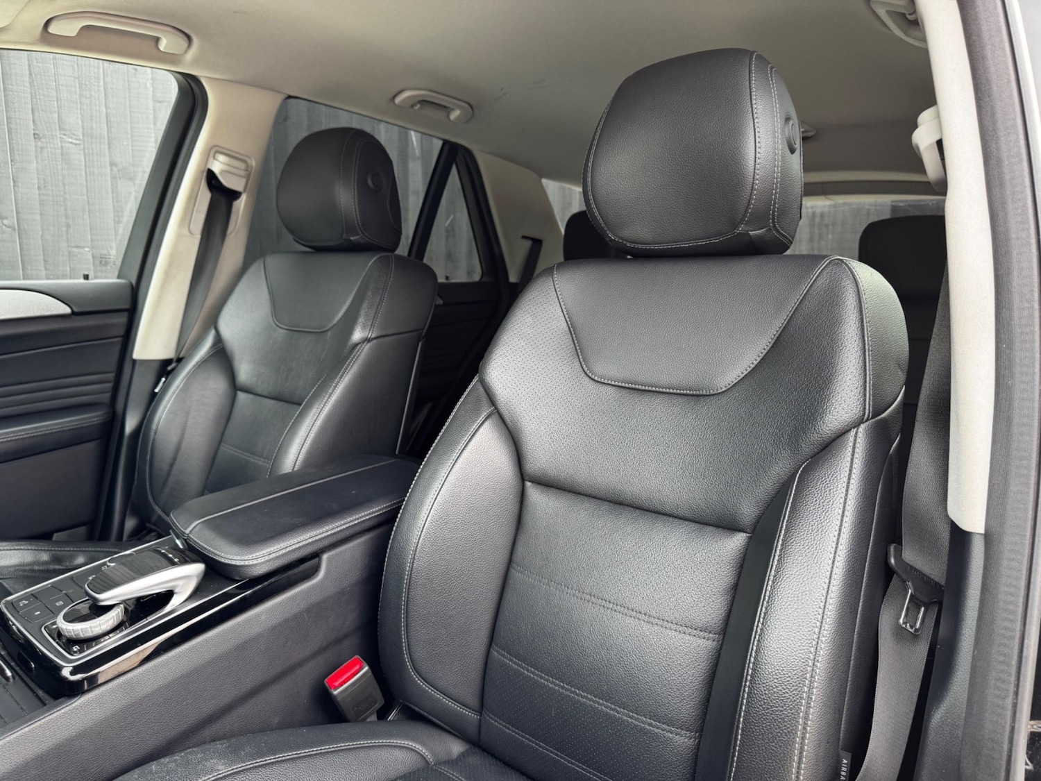 Used Mercedes-Benz GLE 2016 for sale - 76995840: Photo 30