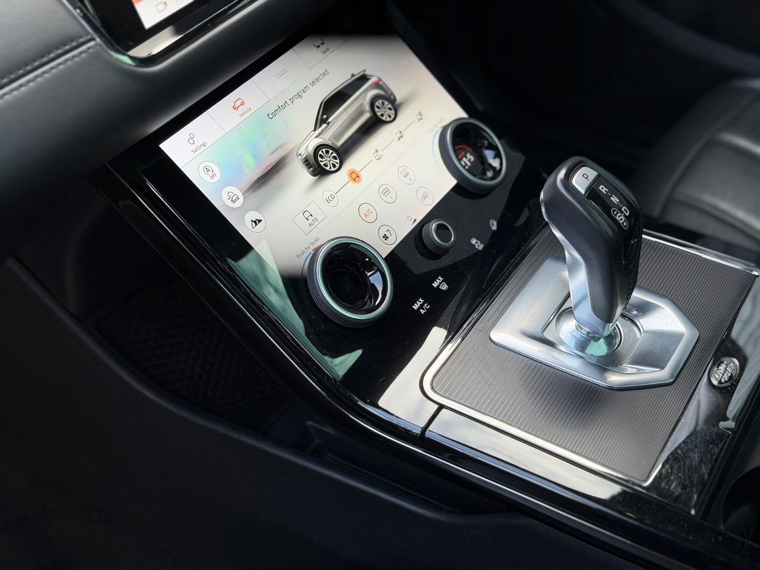 Used Land Rover Range Rover Evoque 2019 for sale - 76996254: Photo 53