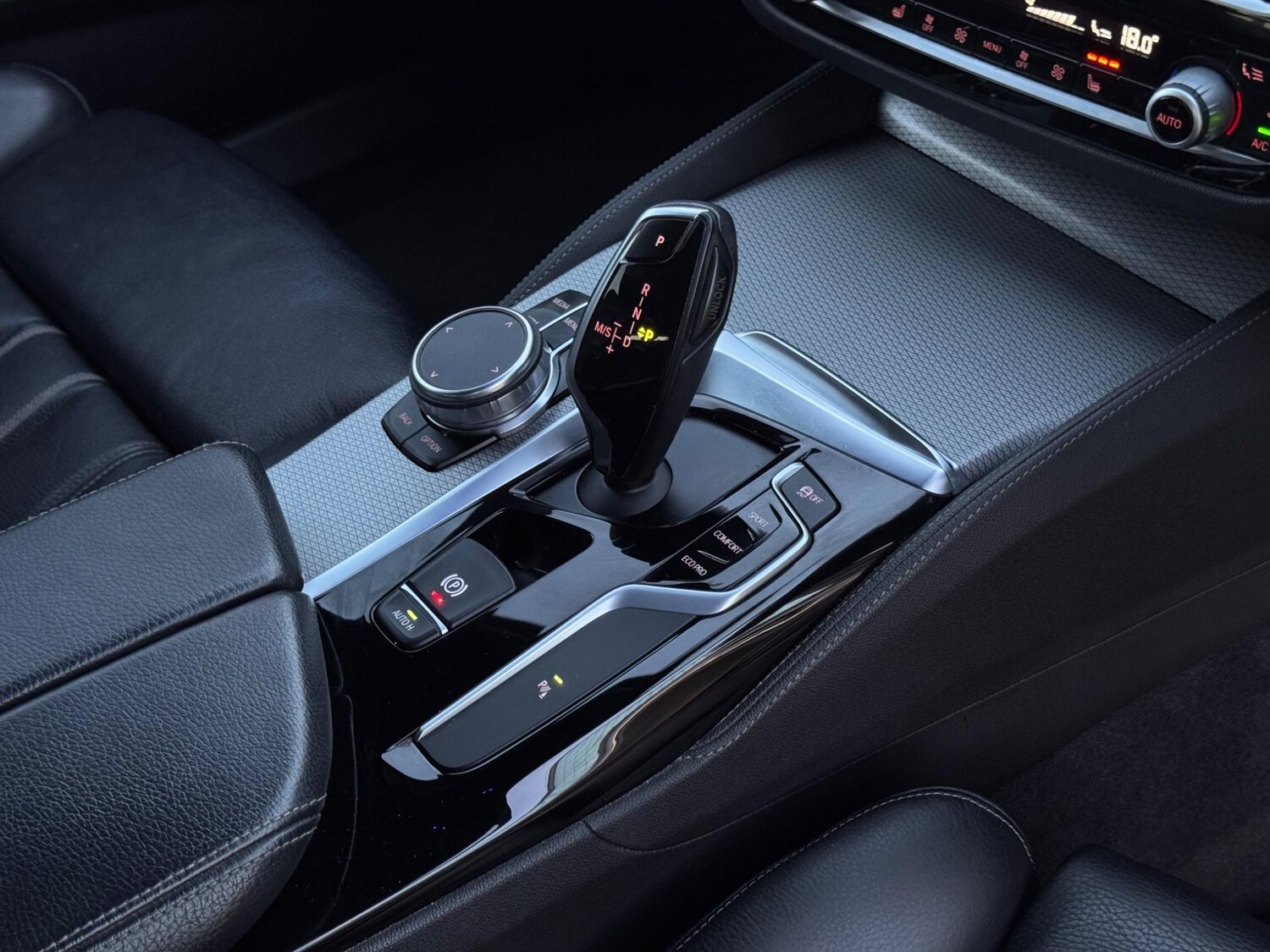 Used BMW 5 Series 2018 for sale - 76562477: Photo 15