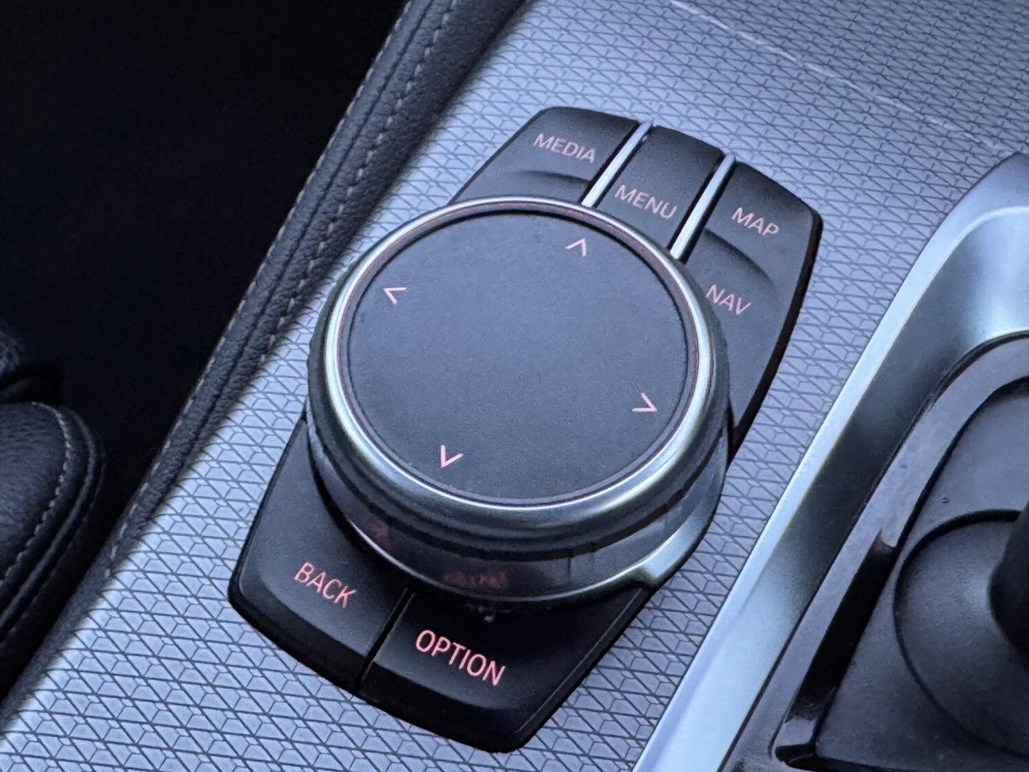 Used BMW 5 Series 2018 for sale - 76562477: Photo 25