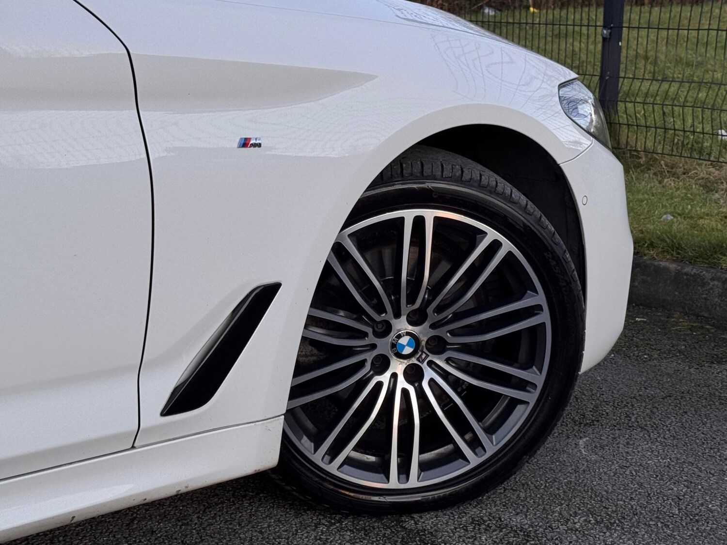 Used BMW 5 Series 2018 for sale - 76562477: Photo 31