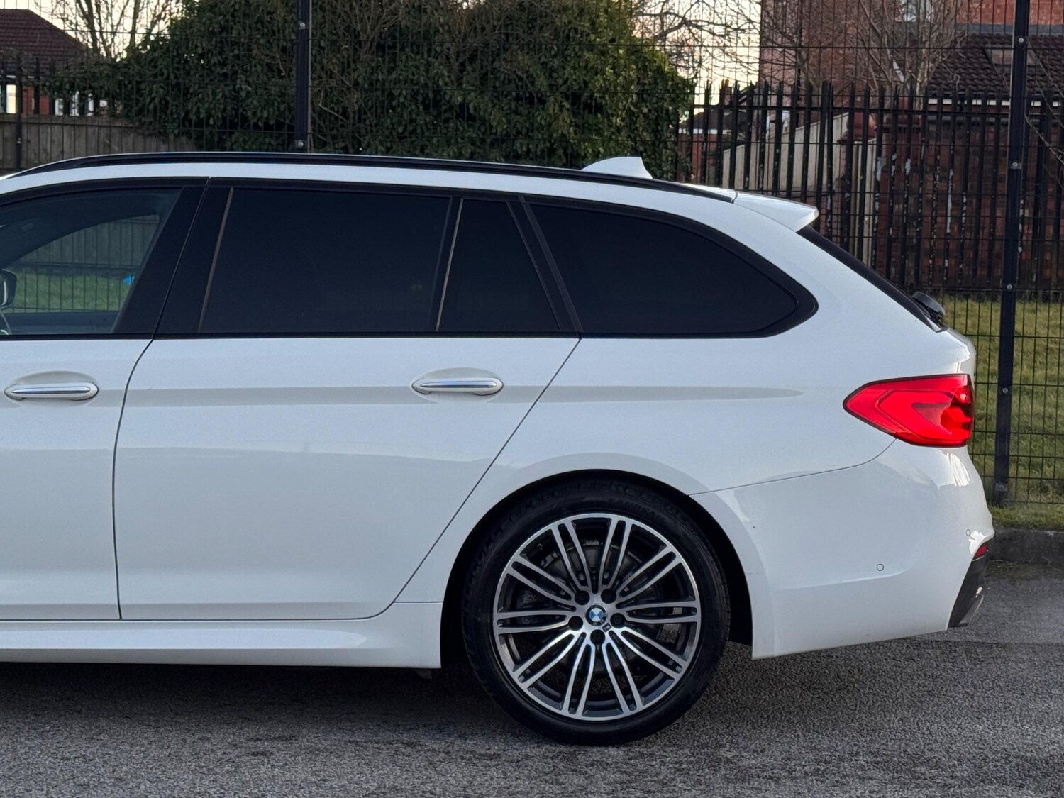 Used BMW 5 Series 2018 for sale - 76562477: Photo 46