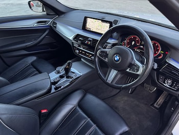 Used BMW 5 Series 2018 for sale - 76562477: Photo