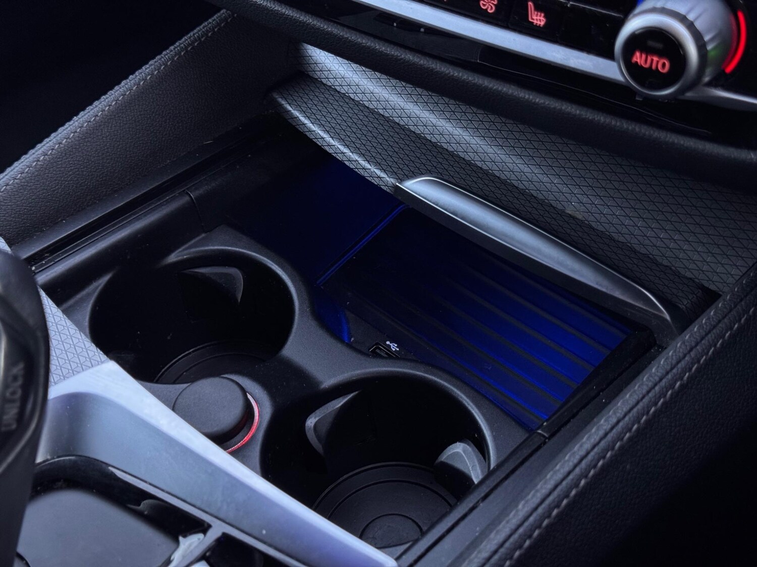 Used BMW 5 Series 2018 for sale - 76562477: Photo 51