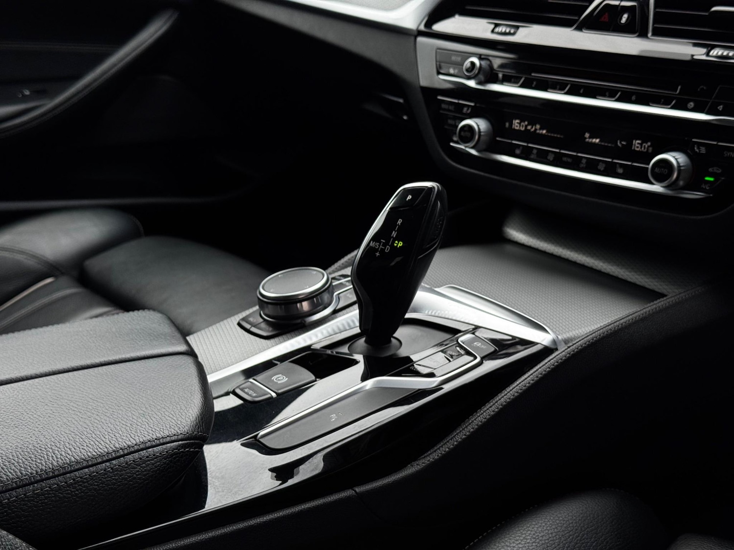 Used BMW 5 Series 2017 for sale - 76562518: Photo 19