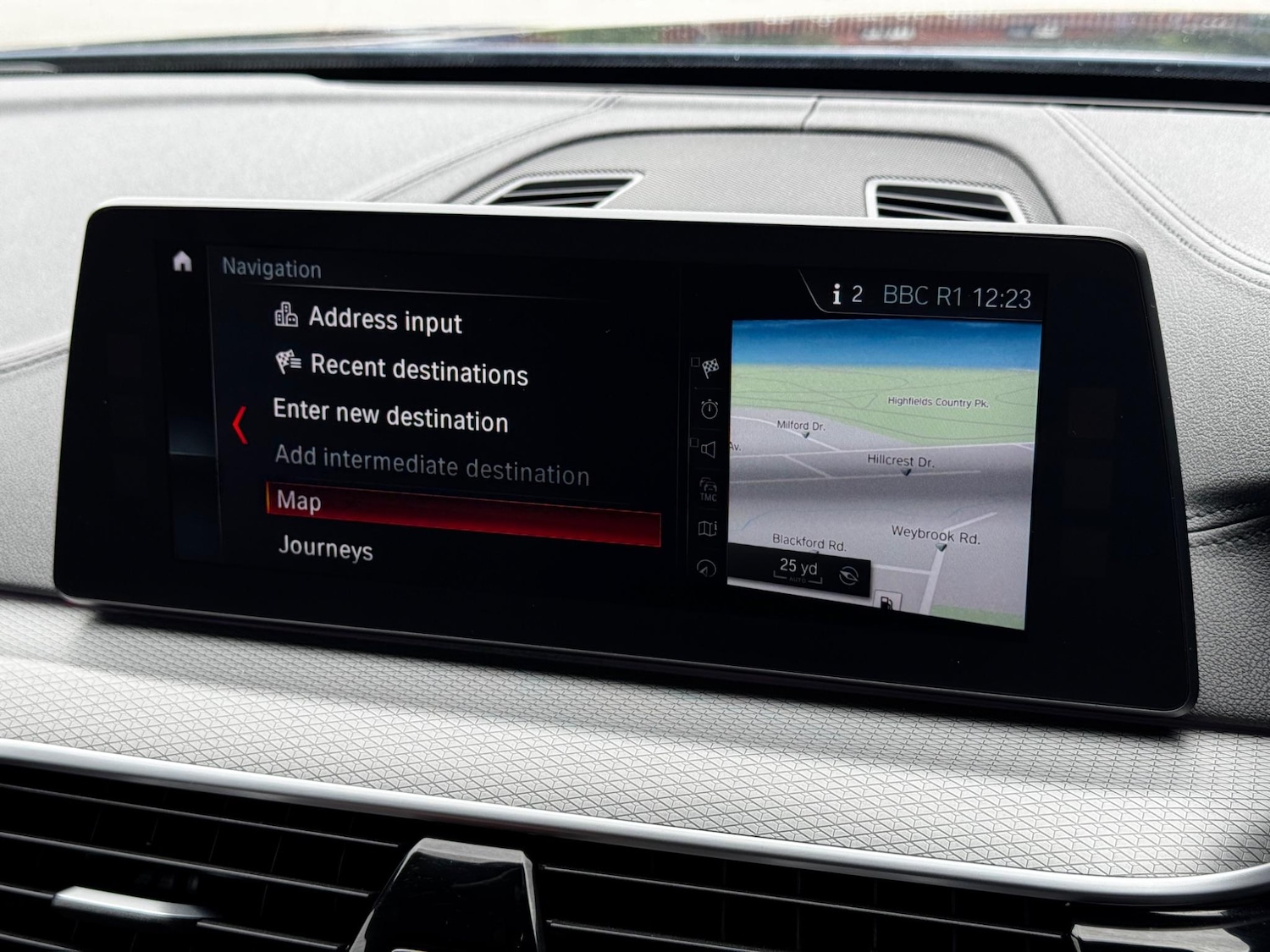 Used BMW 5 Series 2017 for sale - 76562518: Photo 32