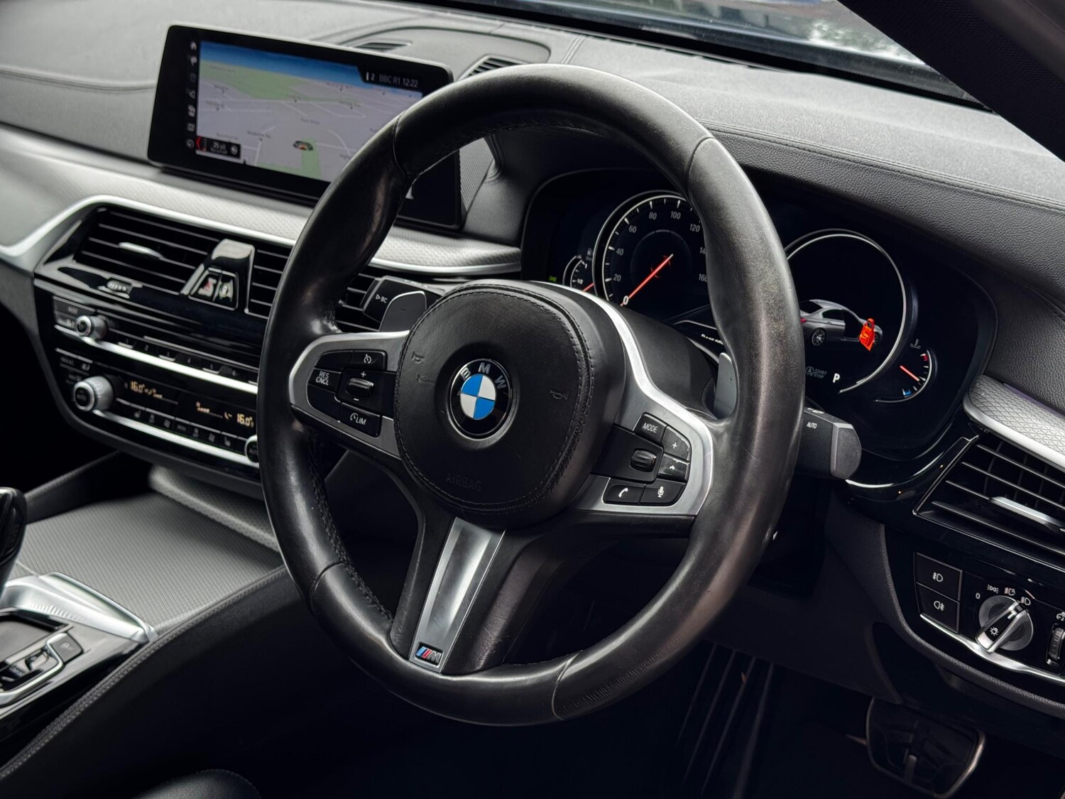 Used BMW 5 Series 2017 for sale - 76562518: Photo 36