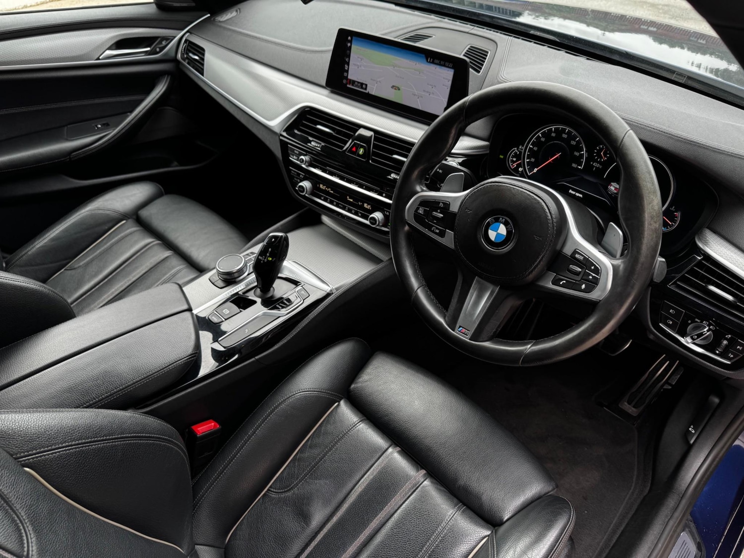 Used BMW 5 Series 2017 for sale - 76562518: Photo 5