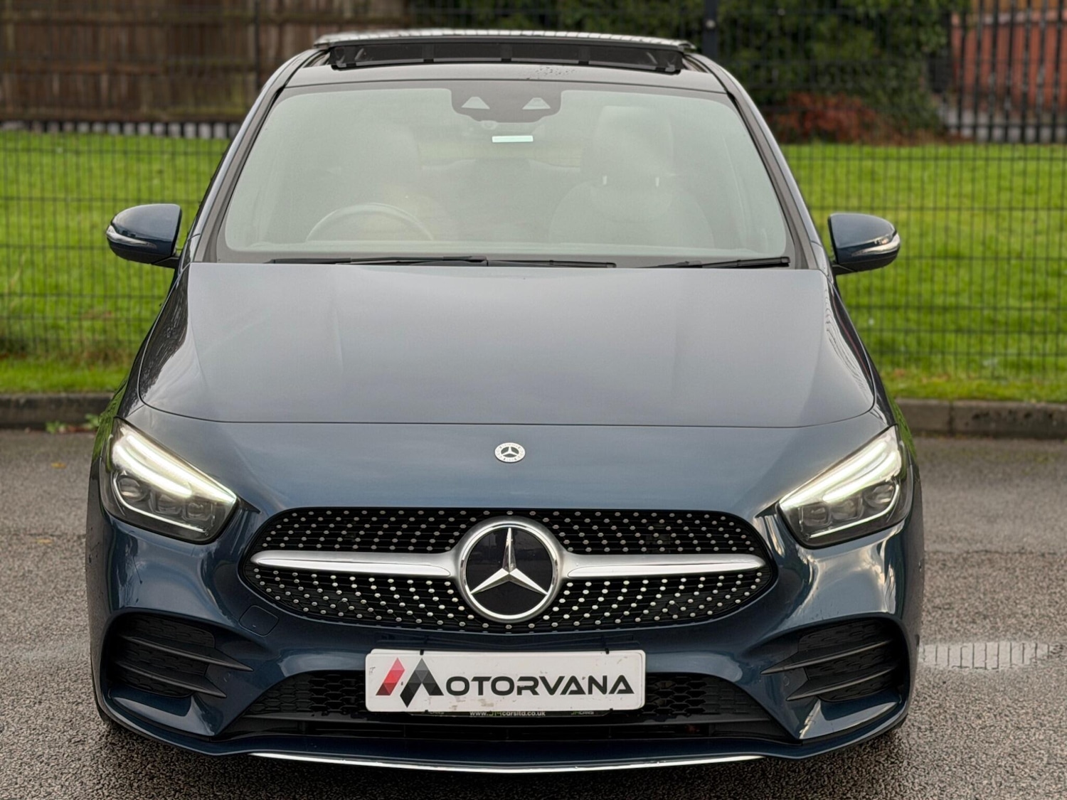 Used Mercedes-Benz B Class for sale - 76752658: Photo 2