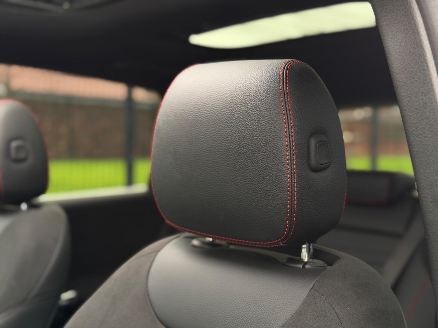 Used Mercedes-Benz B Class for sale - 76752658: Photo 55