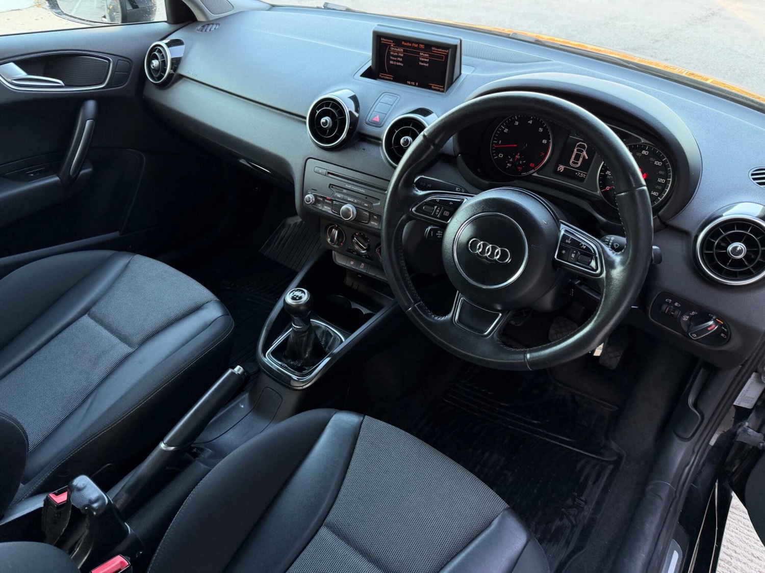 Used Audi A1 2013 for sale - 76607968: Photo 12