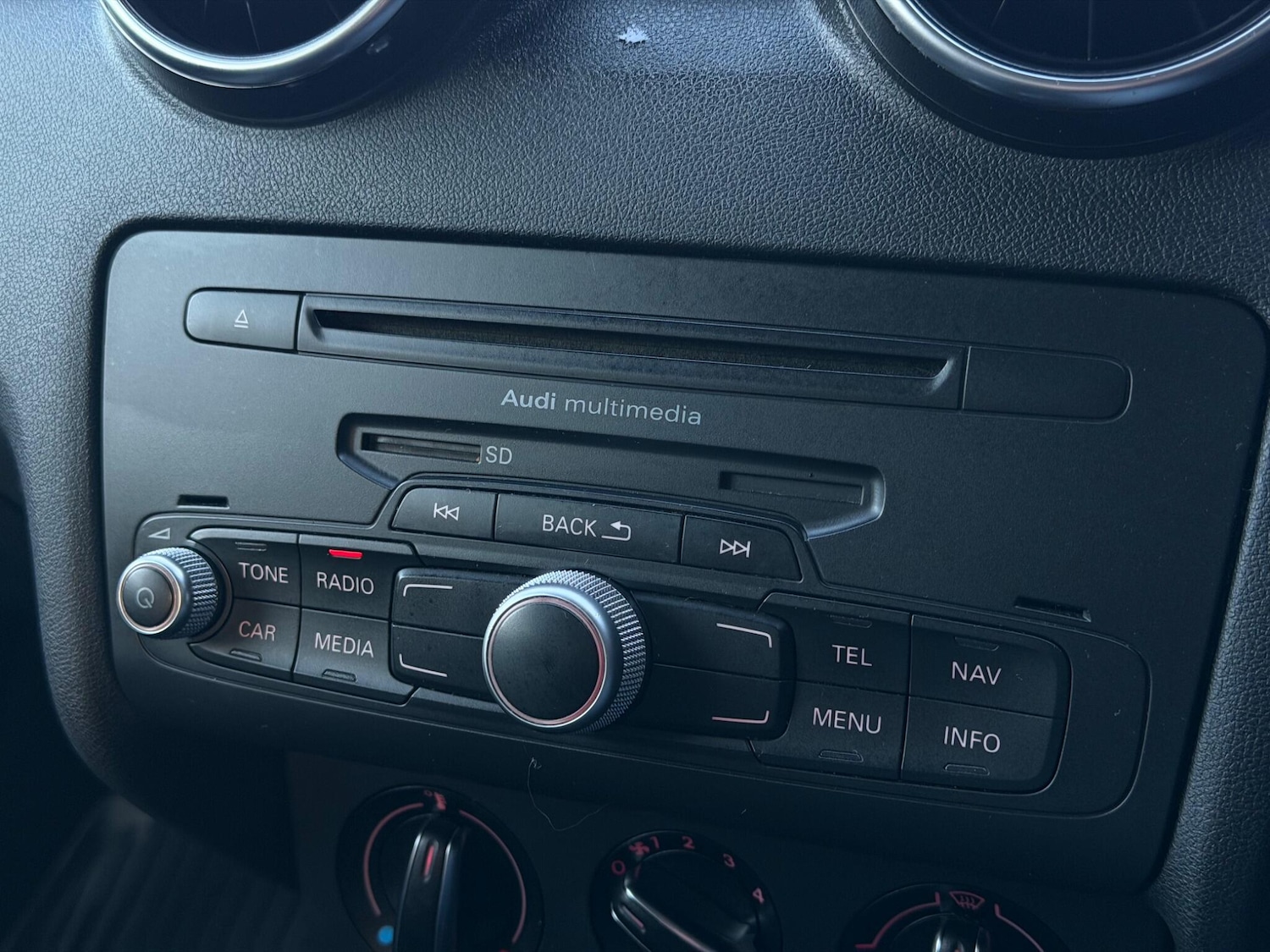 Used Audi A1 2013 for sale - 76607968: Photo 25