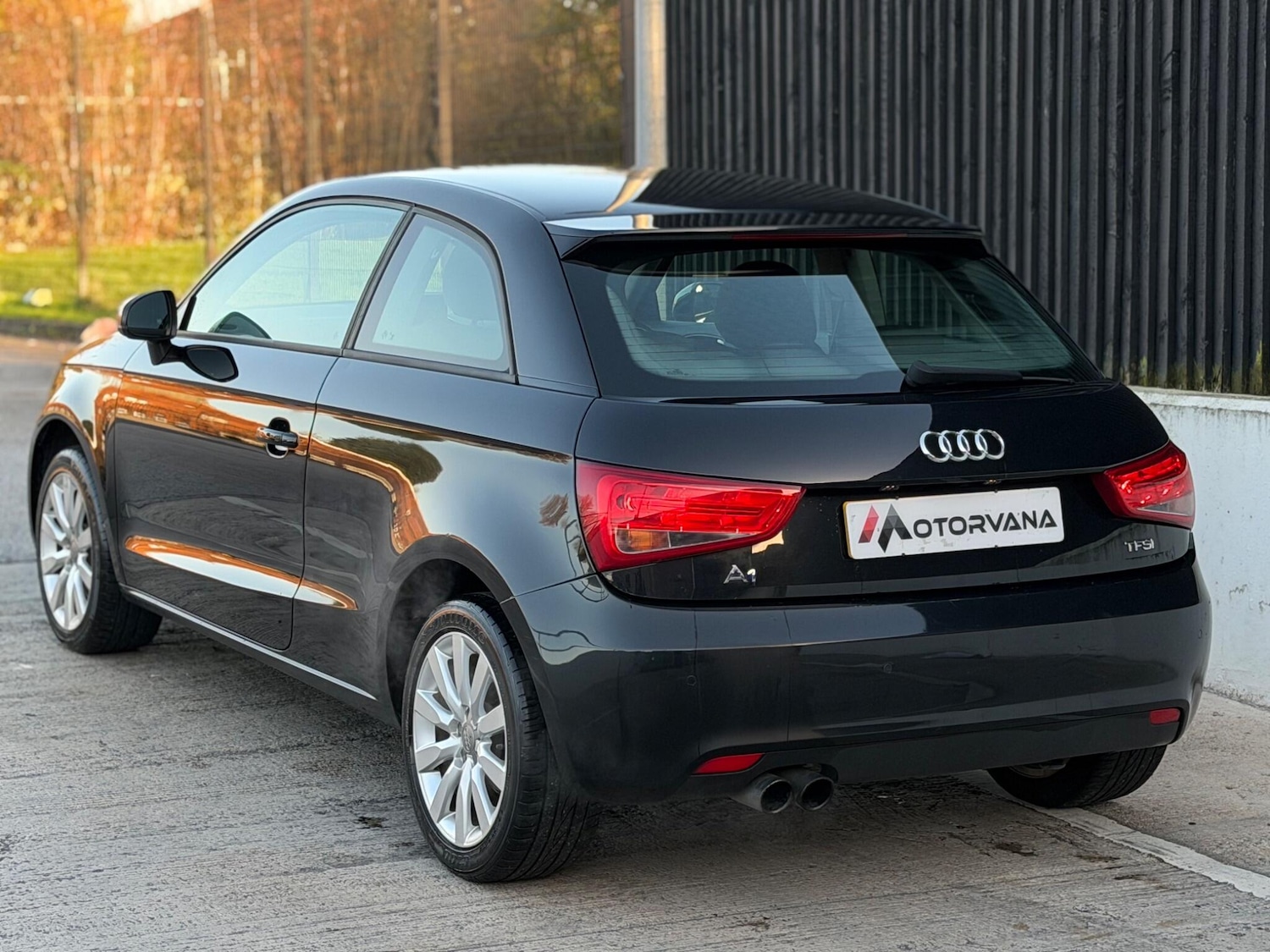Used Audi A1 2013 for sale - 76607968: Photo 4