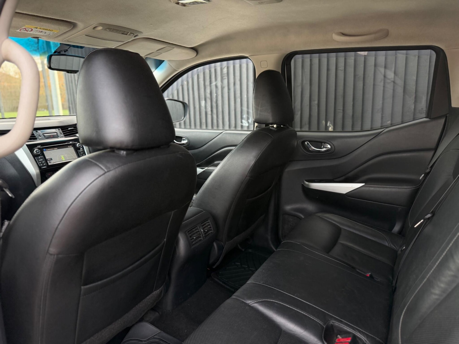 Used Land Rover Defender 2023 for sale - 76964382: Photo 28