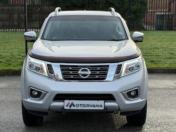 Used Land Rover Defender 2023 for sale - 76964382: Photo