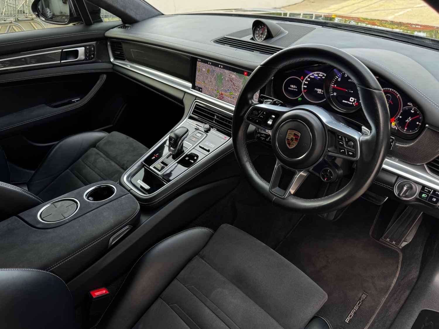 Used Porsche Panamera 2019 for sale - 76562554: Photo 4