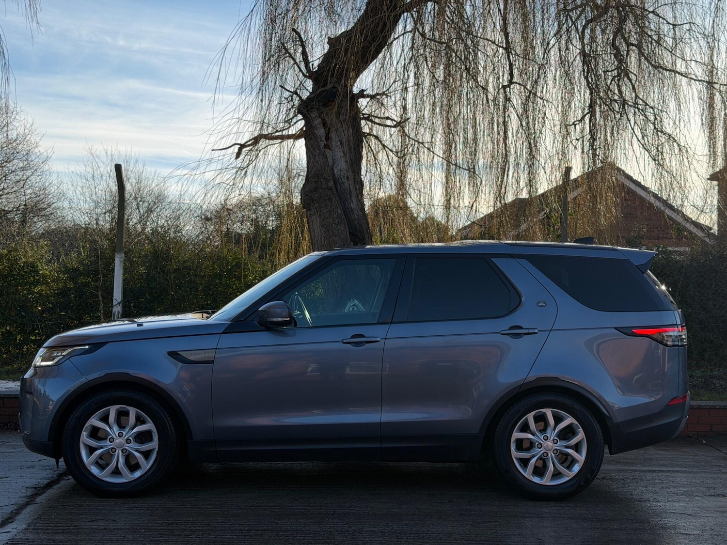 Used Land Rover Discovery 2019 for sale - 77229931: Photo 11