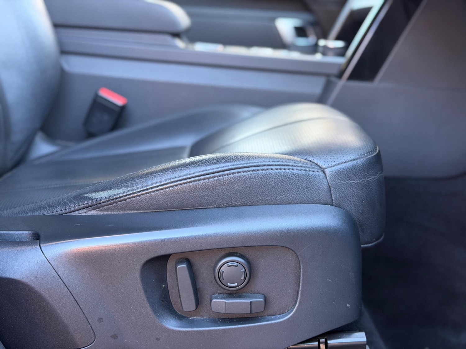 Used Land Rover Discovery 2019 for sale - 77229931: Photo 25