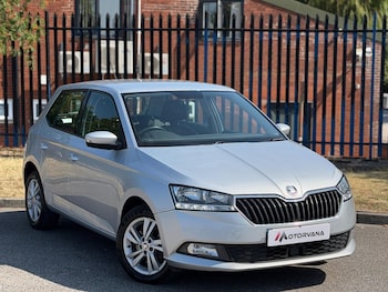 Used Skoda Fabia 2019 for sale - 79553619: Photo
