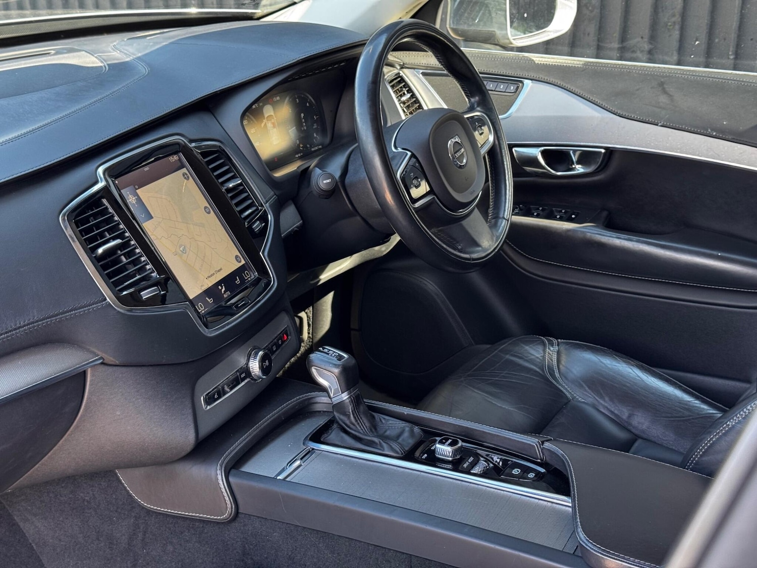 Used Volvo XC90 2015 for sale - 76561122: Photo 17