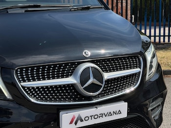 Used Mercedes-Benz V-Class 2020 for sale - 79509634: Photo