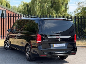 Used Mercedes-Benz V-Class 2020 for sale - 79509634: Photo