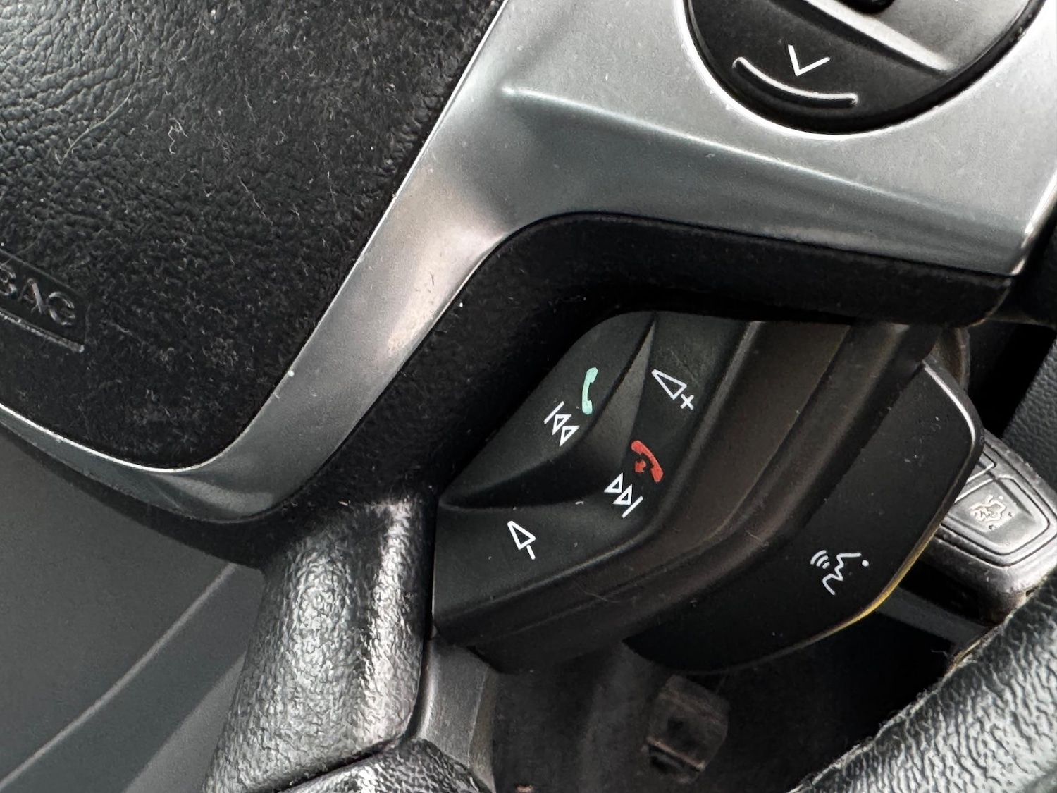 Used Ford C-Max 2012 for sale - 76562530: Photo 17