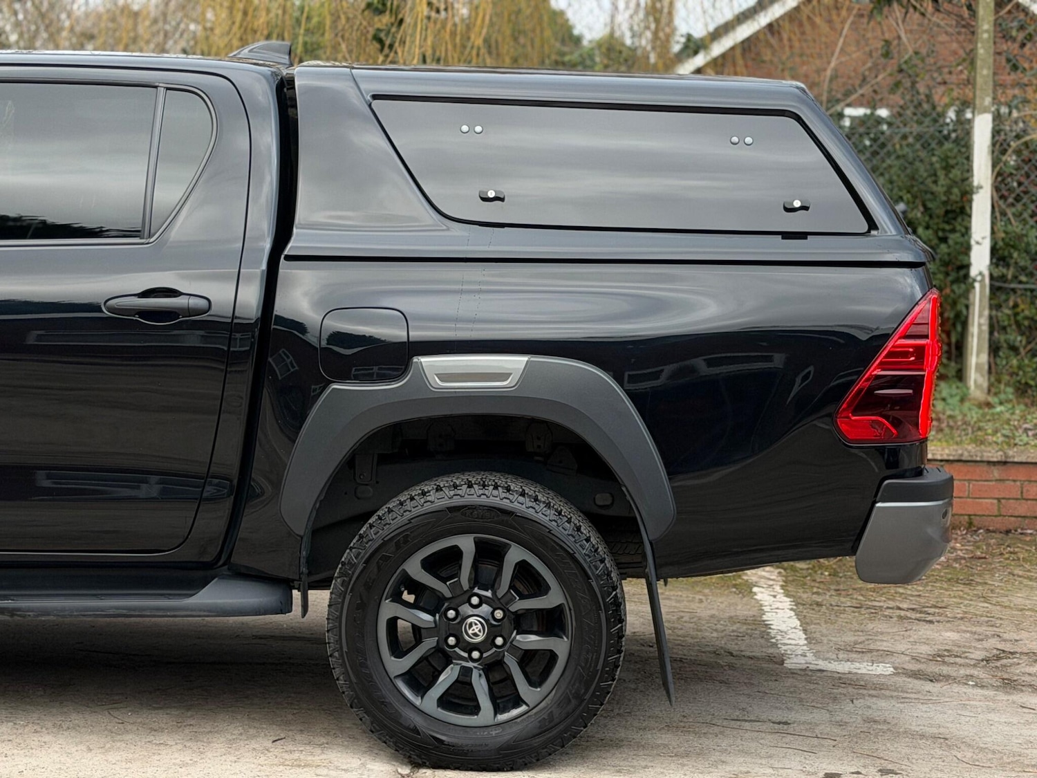 Used Toyota Hilux 2023 for sale - 77387271: Photo 26