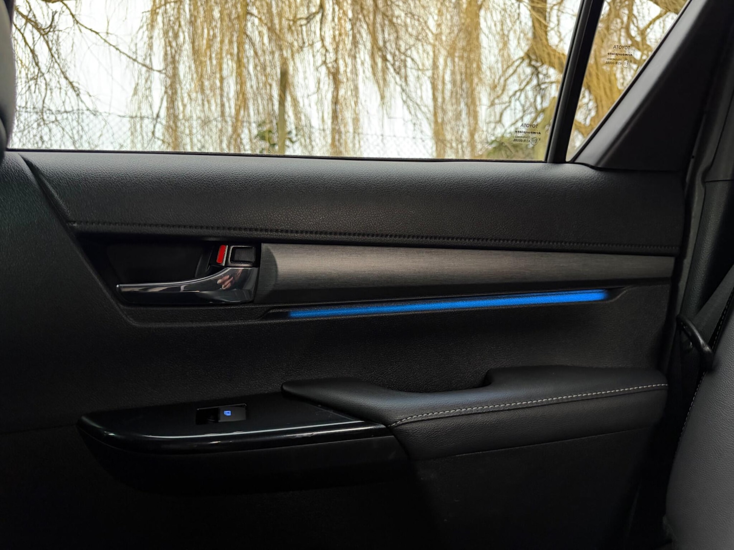 Used Toyota Hilux 2023 for sale - 77387271: Photo 54