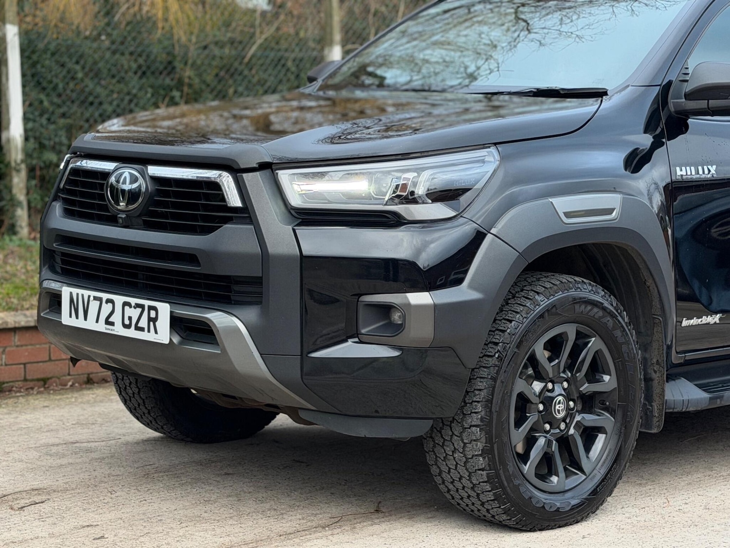 Used Toyota Hilux 2023 for sale - 77387271: Photo 9