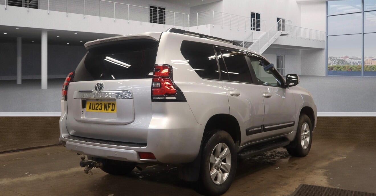 Used Toyota Land Cruiser 2023 for sale - 77783554: Photo 4