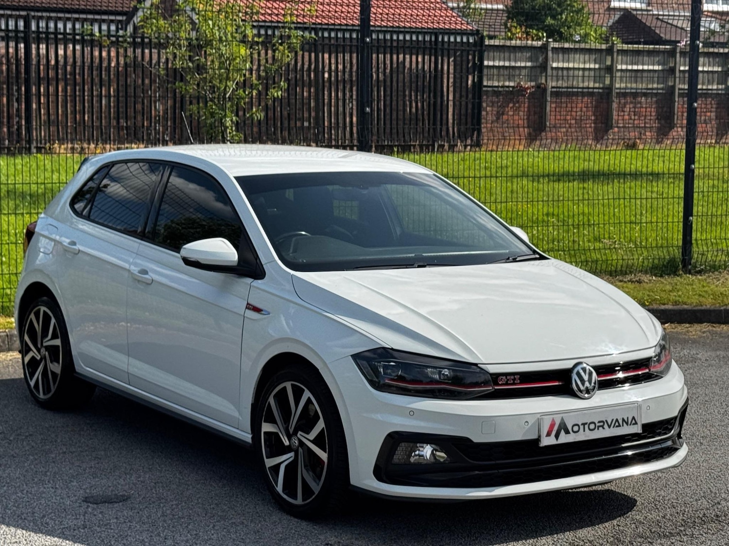 Used Volkswagen Polo 2019 for sale - 76561723: Photo 2