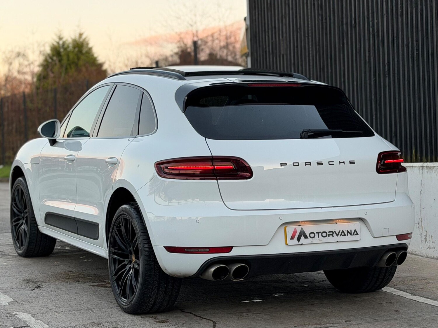 Used Porsche Macan 2016 for sale - 76644838: Photo 12
