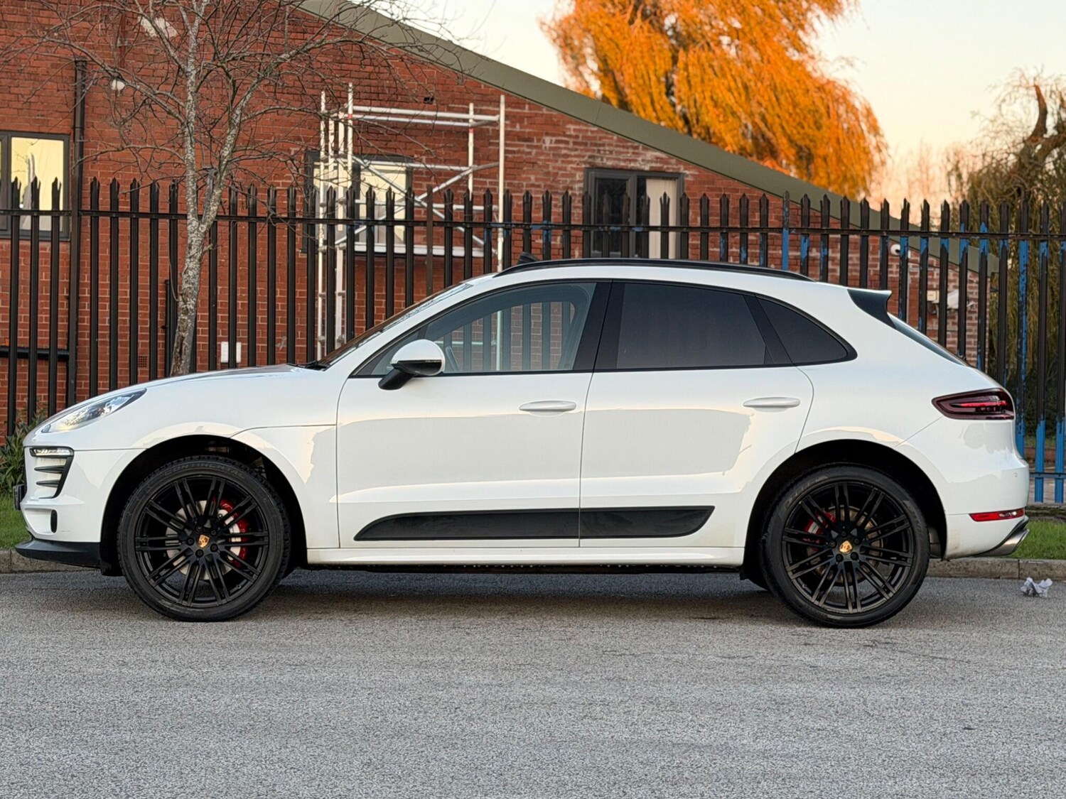 Used Porsche Macan 2016 for sale - 76644838: Photo 13