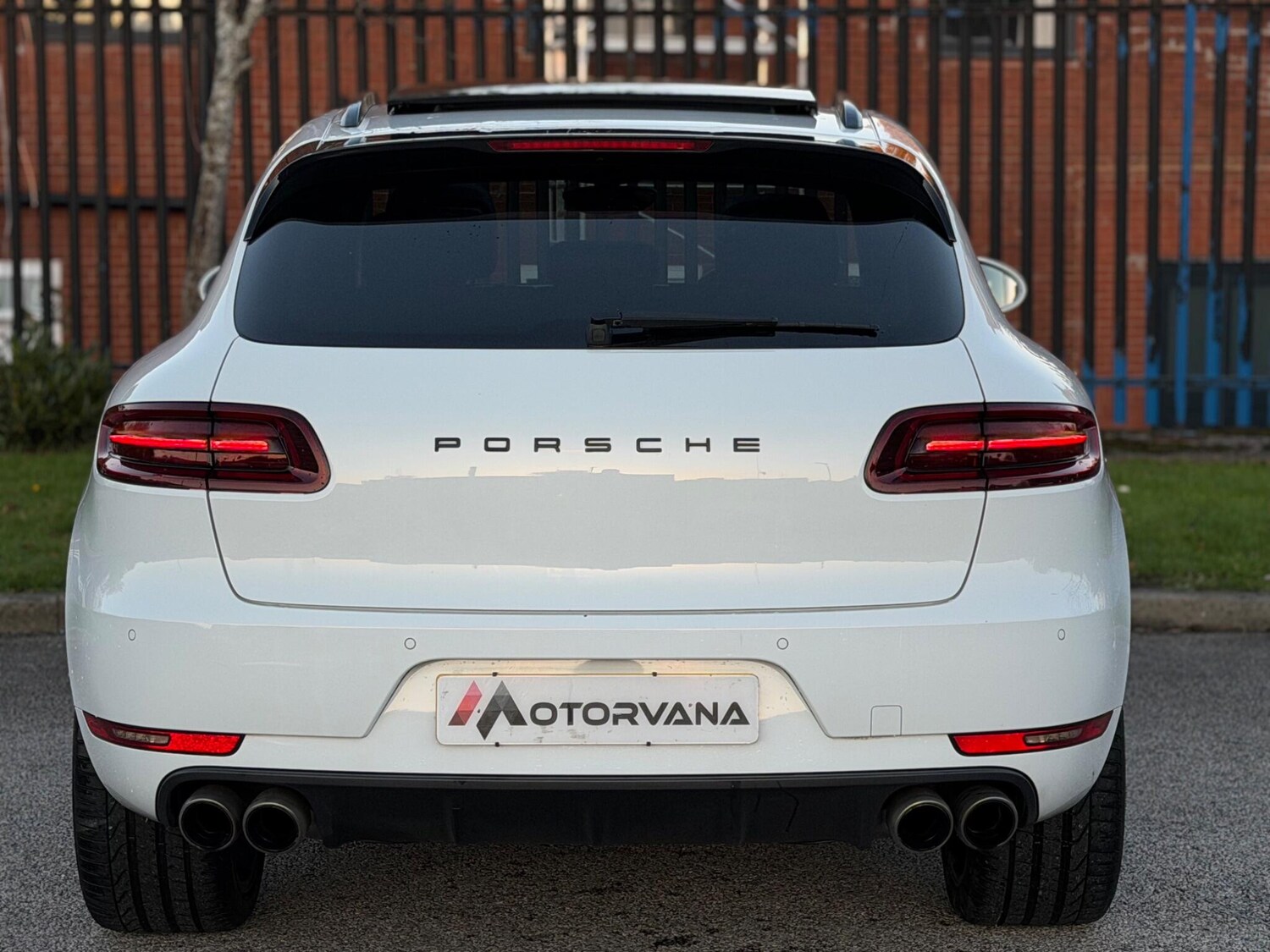 Used Porsche Macan 2016 for sale - 76644838: Photo 15