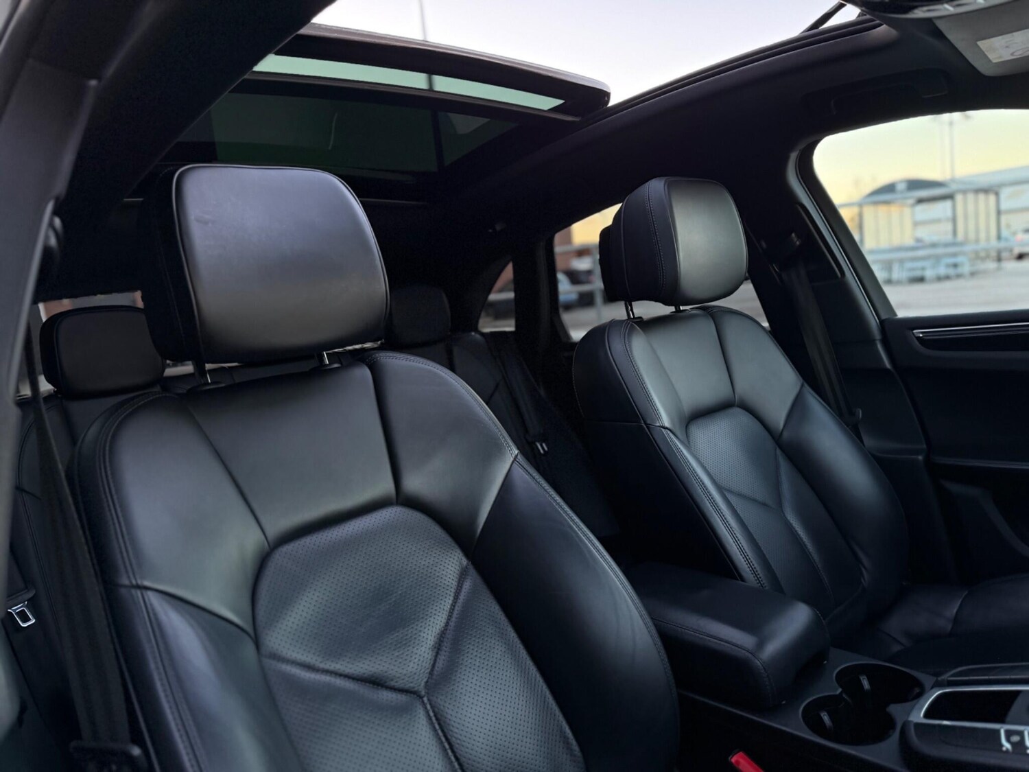 Used Porsche Macan 2016 for sale - 76644838: Photo 7