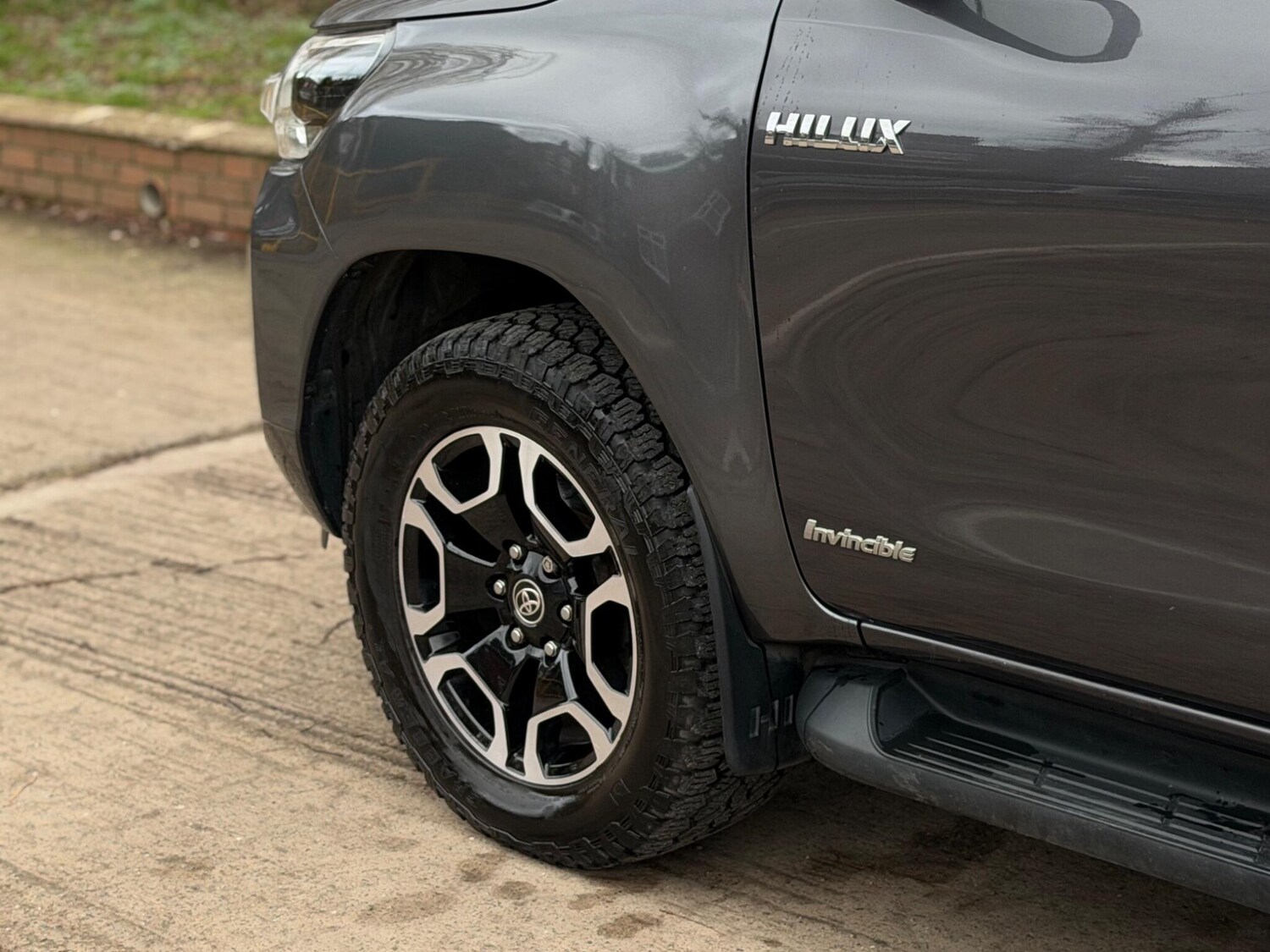 Used Toyota Hilux 2022 for sale - 77305086: Photo 22