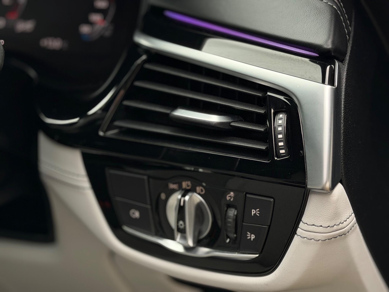 Used BMW M5 2021 for sale - 76989467: Photo 33