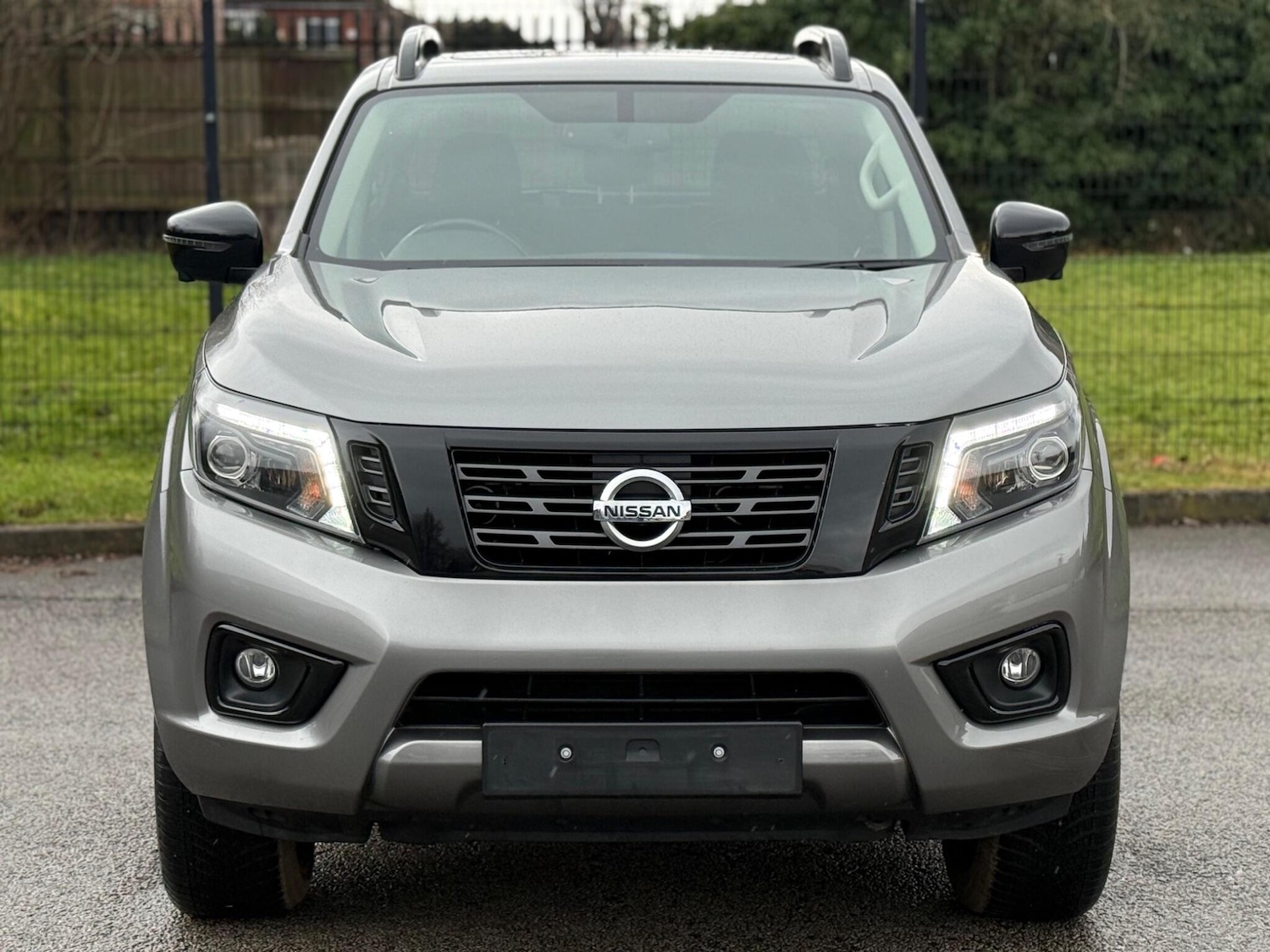 Used Nissan Navara 2020 for sale - 77478825: Photo 2