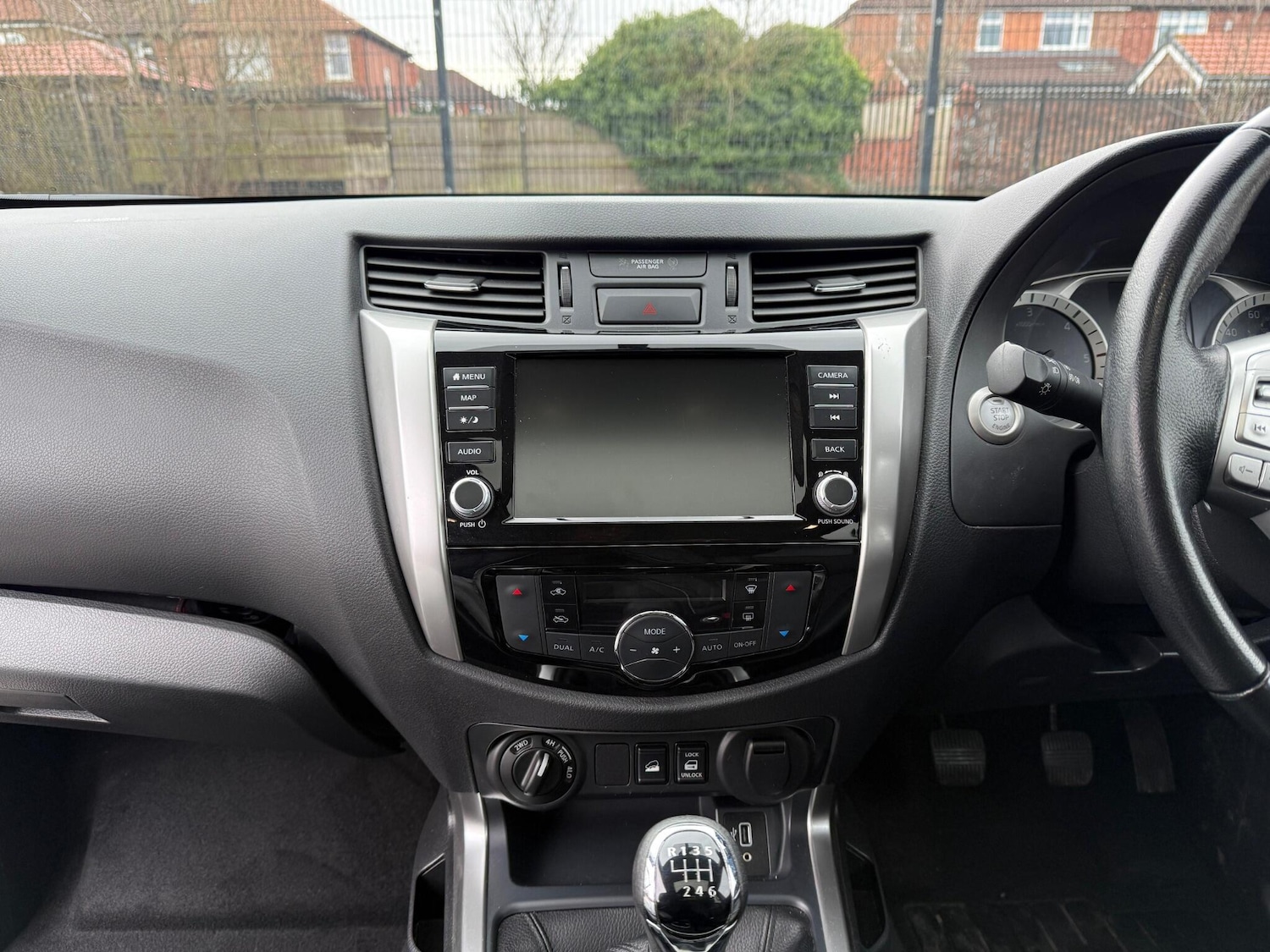 Used Nissan Navara 2020 for sale - 77478825: Photo 32